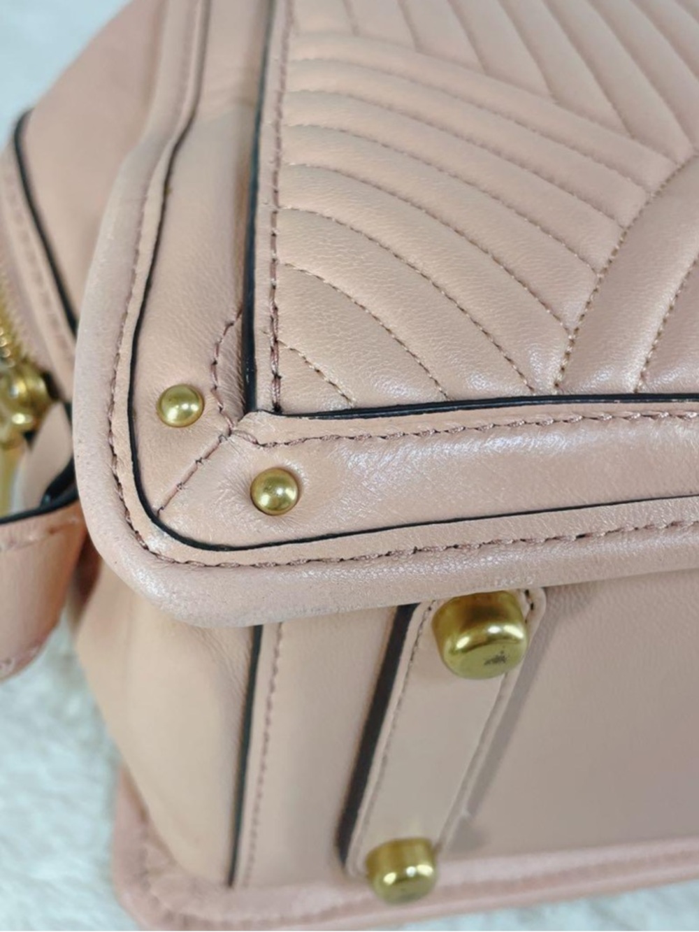 Coach Dreamer 27 With Colorblock Deco Quilting And Rivets EUC - Picture 12 of 16